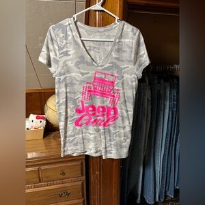 Woman’s Jeep Tshirt